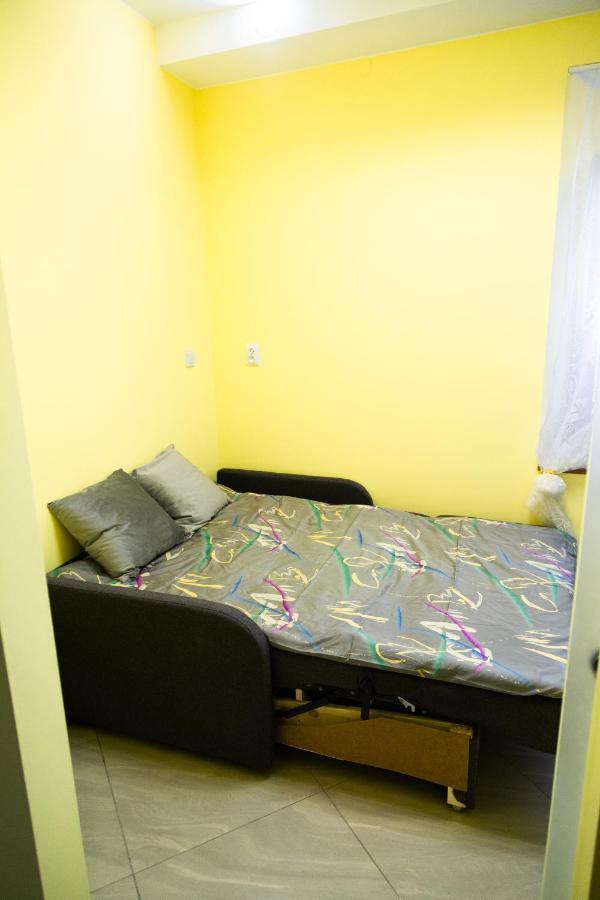 Apartament Przy Rynku Ostrowiec Swietokrzyski Ngoại thất bức ảnh